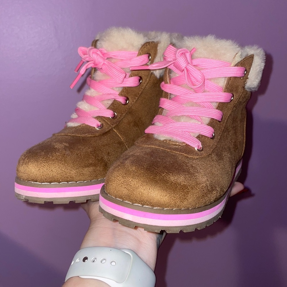 Girl’s Boots
